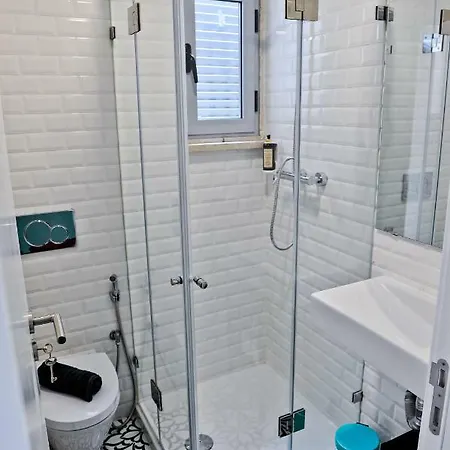 Unknown 6c - 1 Bdr Apt In New Building Lisbon